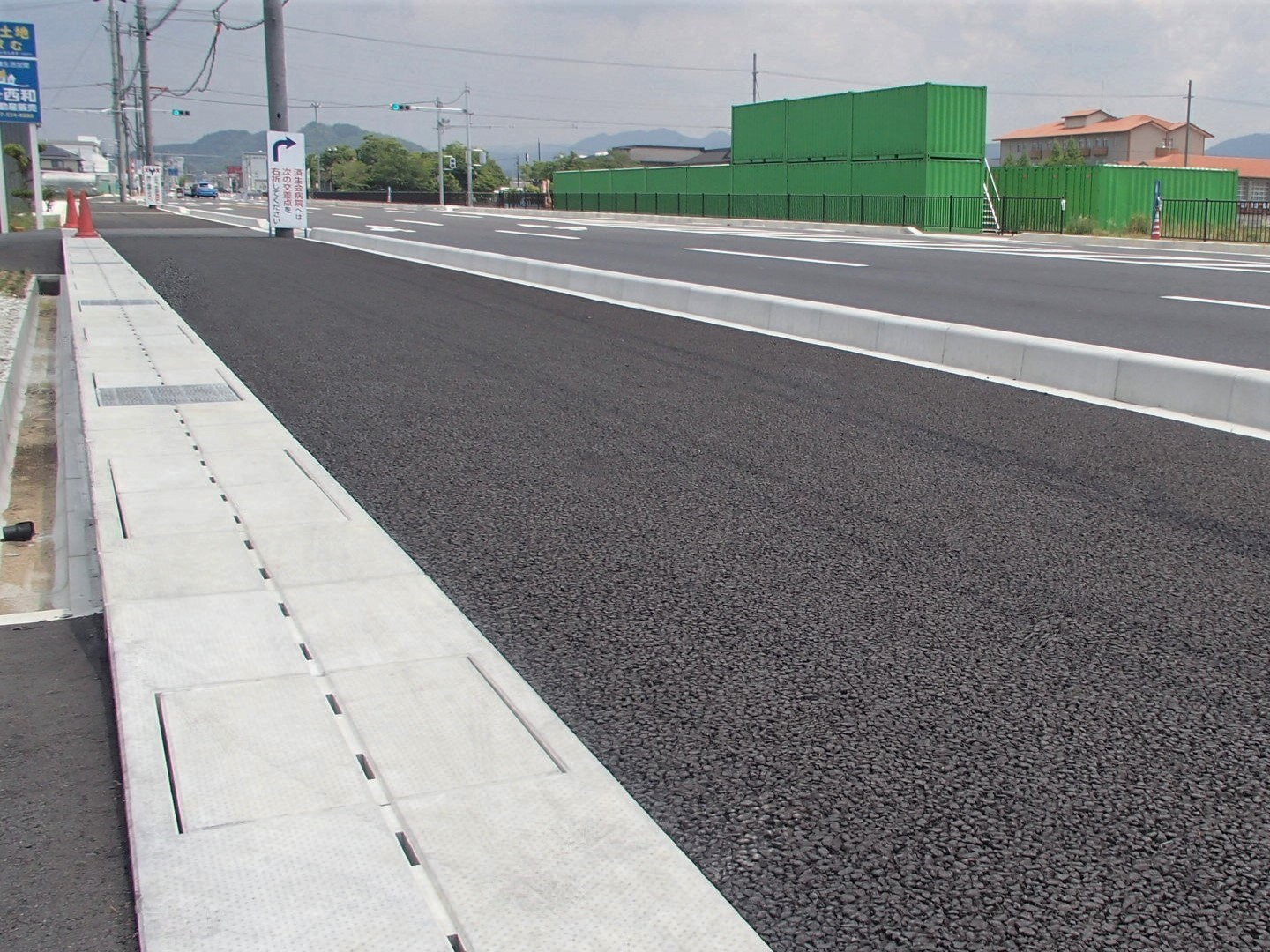 写真：道路製品